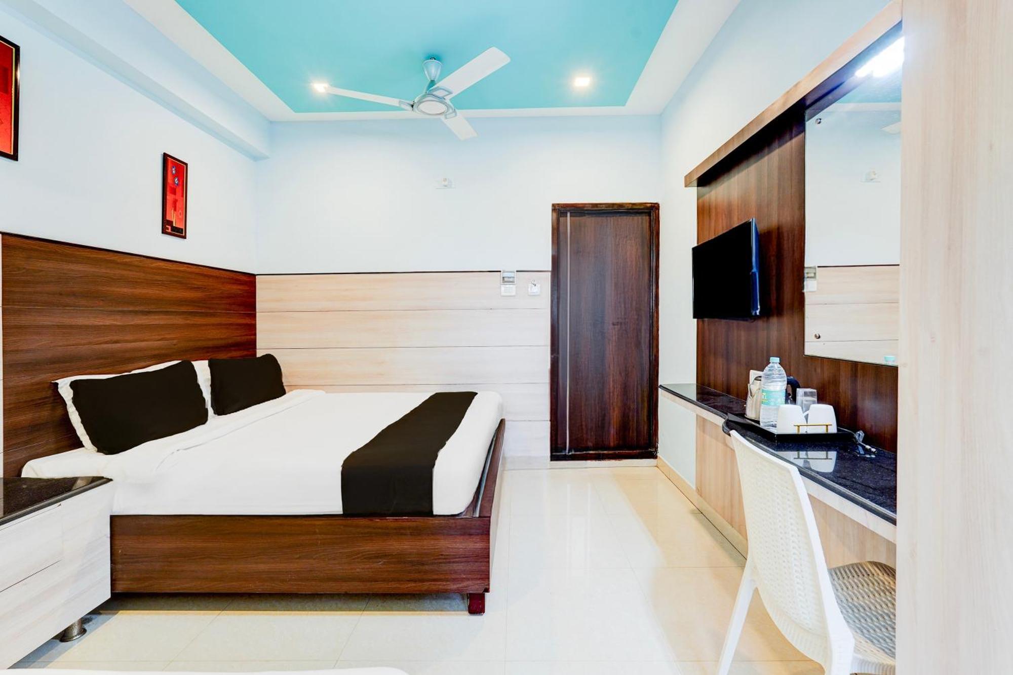 Super Townhouse Chennai Near Airport Formerly Sai Bala Budget ภายนอก รูปภาพ