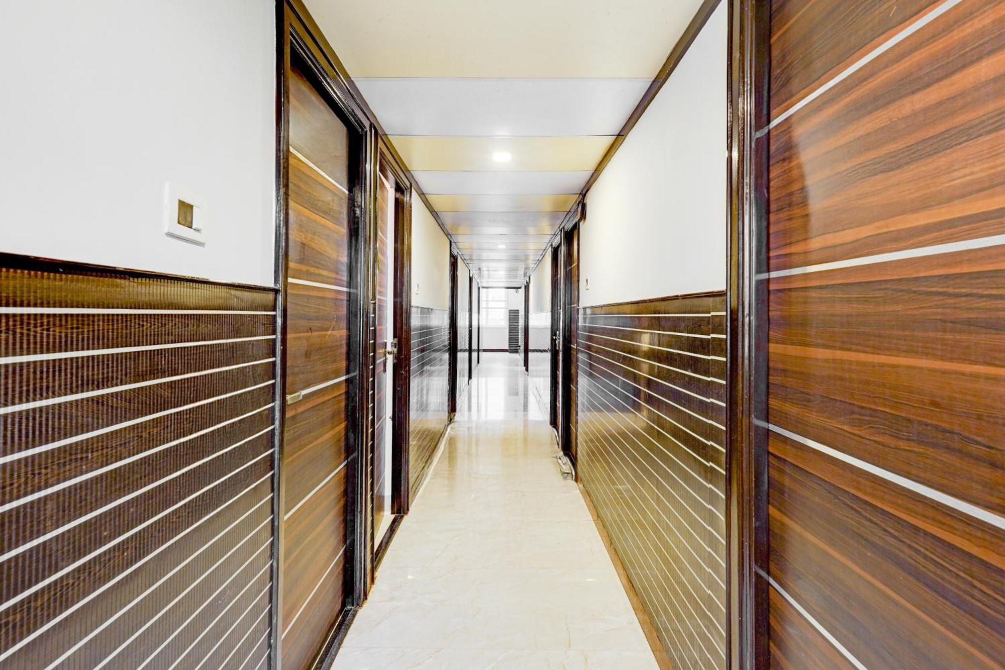 Super Townhouse Chennai Near Airport Formerly Sai Bala Budget ภายนอก รูปภาพ
