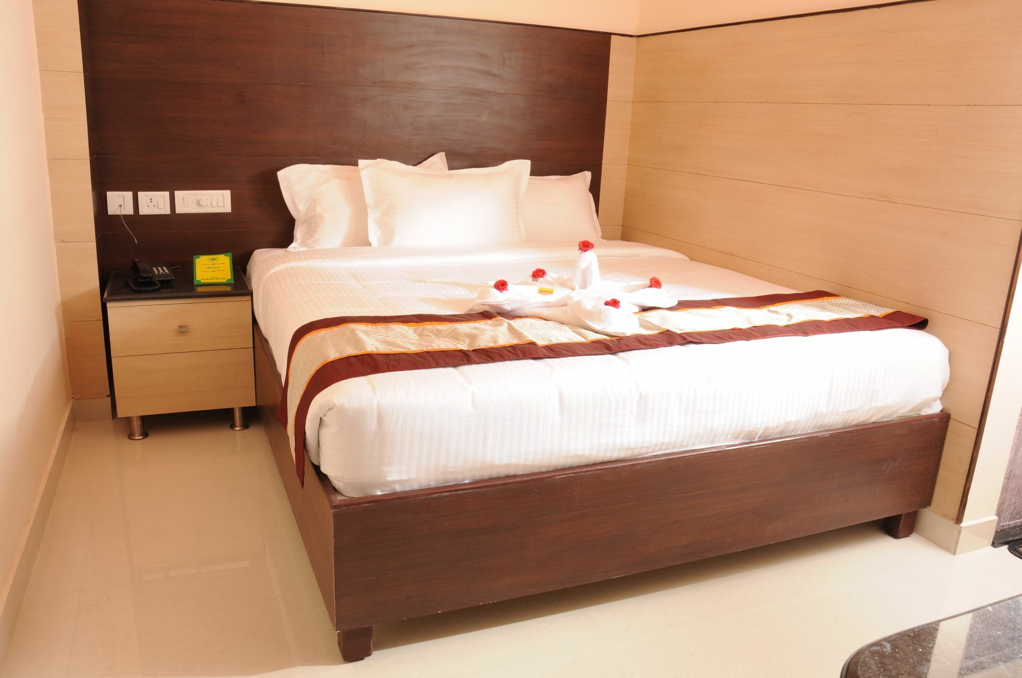 Super Townhouse Chennai Near Airport Formerly Sai Bala Budget ภายนอก รูปภาพ