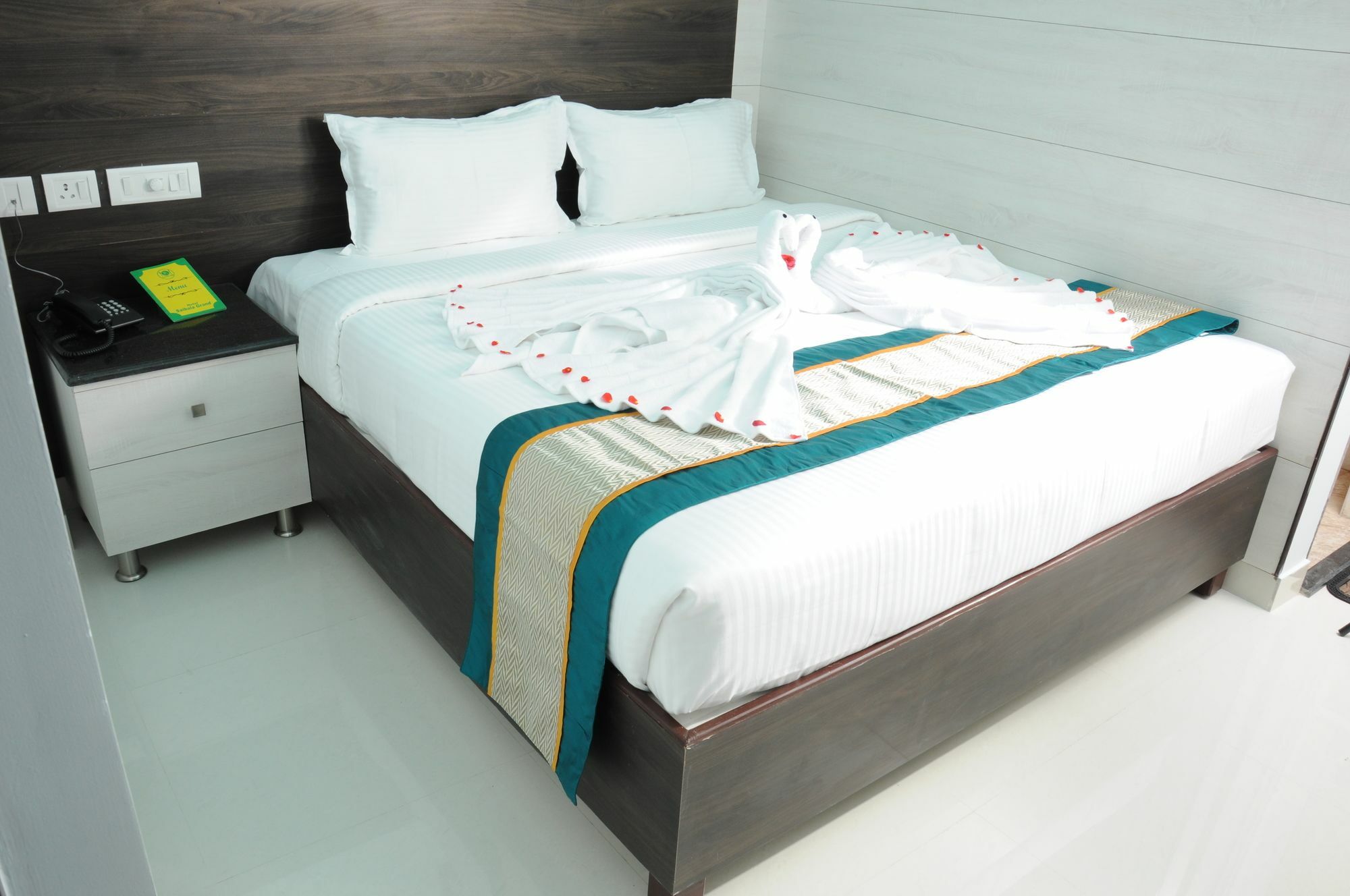 Super Townhouse Chennai Near Airport Formerly Sai Bala Budget ภายนอก รูปภาพ