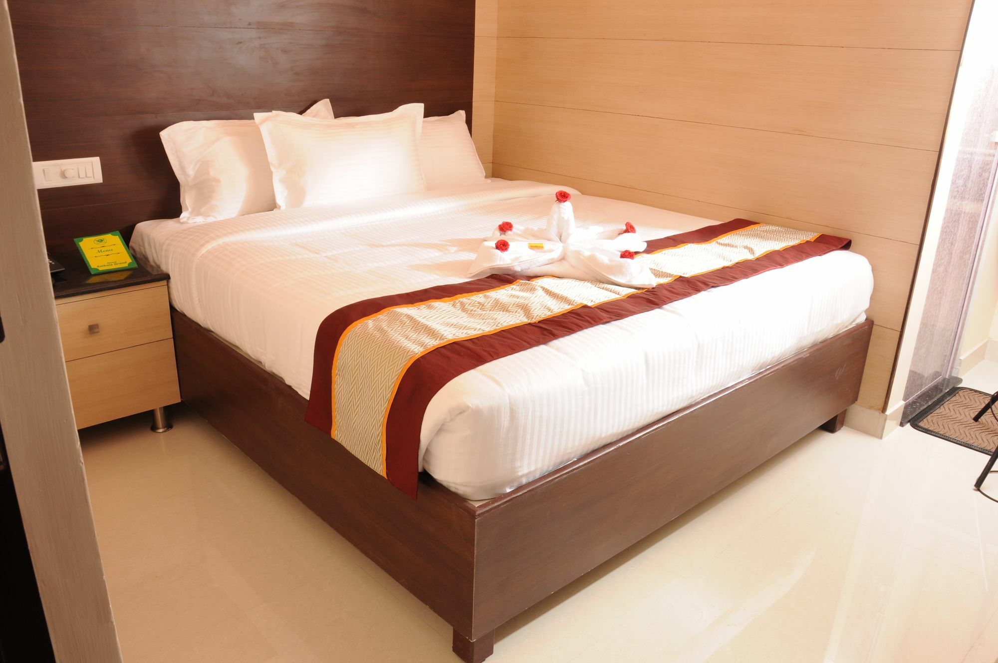 Super Townhouse Chennai Near Airport Formerly Sai Bala Budget ภายนอก รูปภาพ