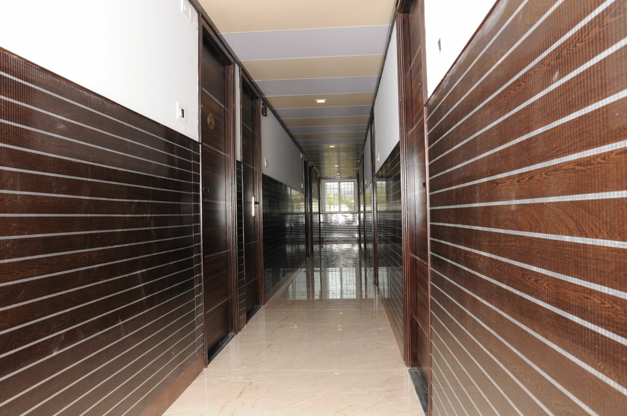 Super Townhouse Chennai Near Airport Formerly Sai Bala Budget ภายนอก รูปภาพ